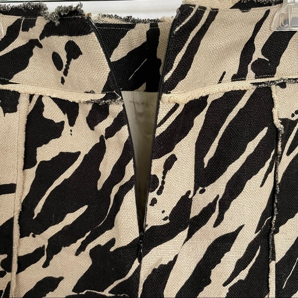 MICHAEL Michael Kors Linen Zebra Print Skirt sz 2 - Picture 6 of 8